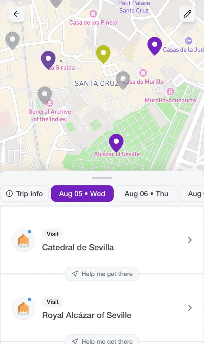 Sevilla map with itinerary showing Catedral de Sevilla and Royal Alcázar